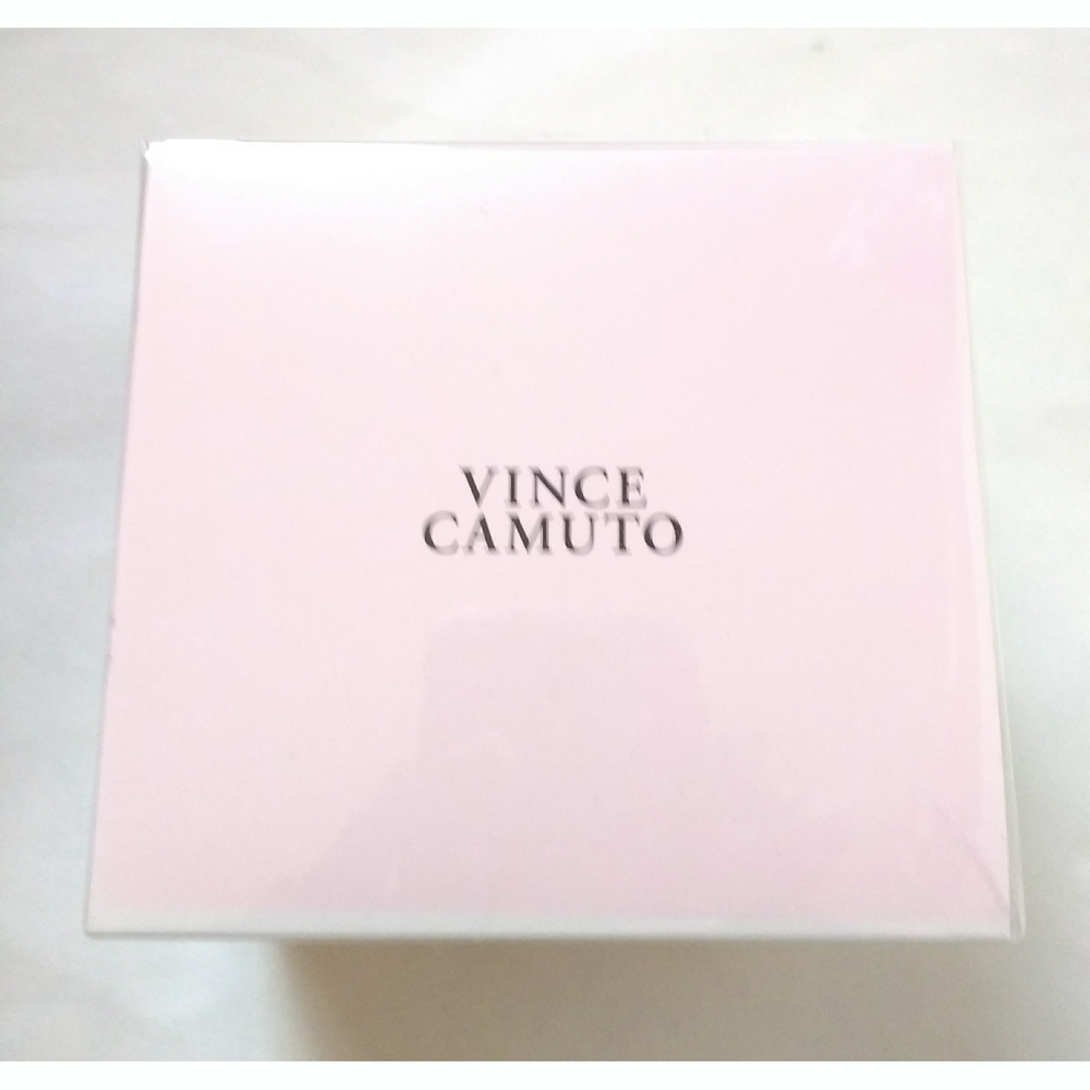 NEW Vince Camuto Body Cream..New..Unopened..Sealed 5oz...Great Gift...PRICE FIRM - Picture 4 of 4